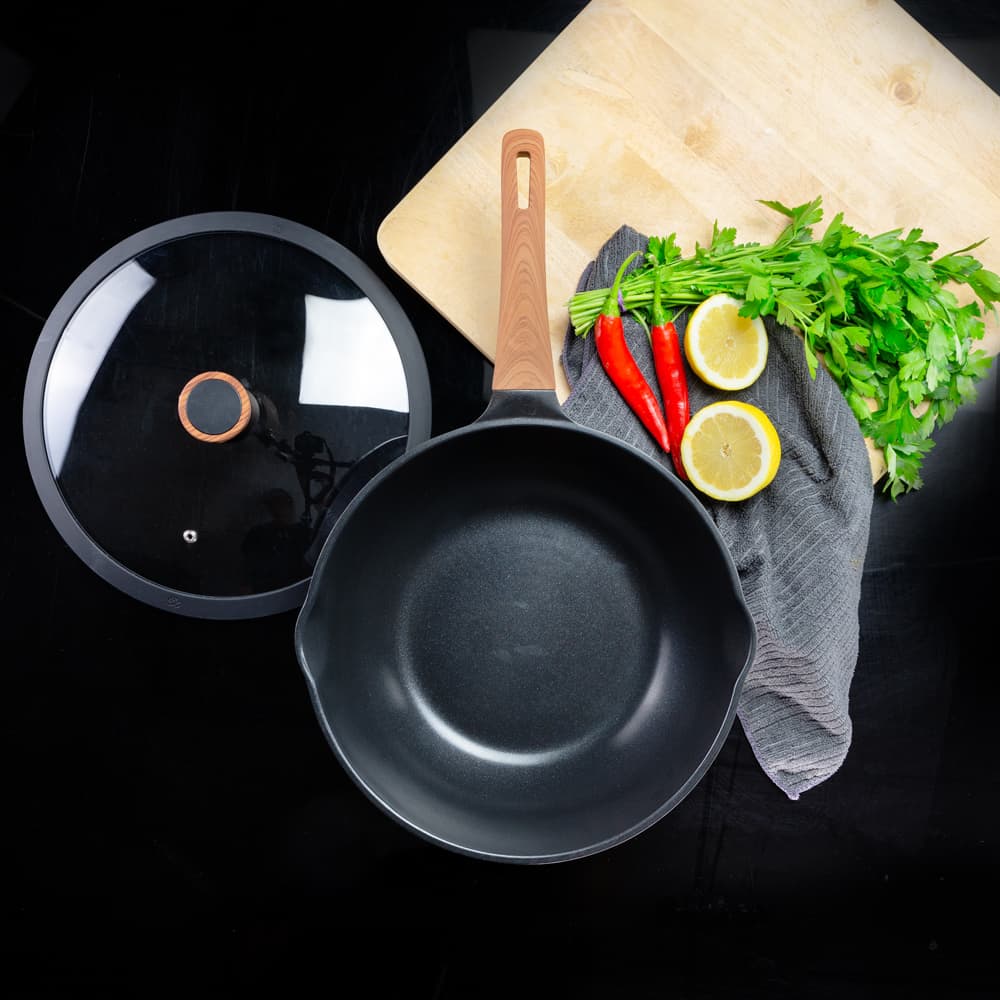 Diamond Earth® Wok + Glass Lid - 30cm Cookware Kleva Range - Everyday Innovations