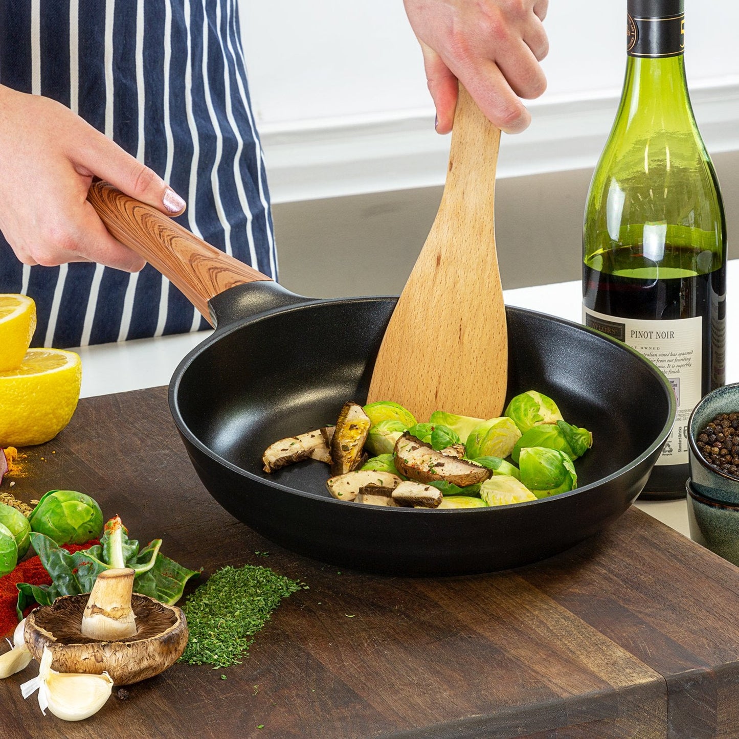Diamond Earth® Premium Non-Stick Cookware 8pc Jumbo Set Cookware Kleva Range - Everyday Innovations